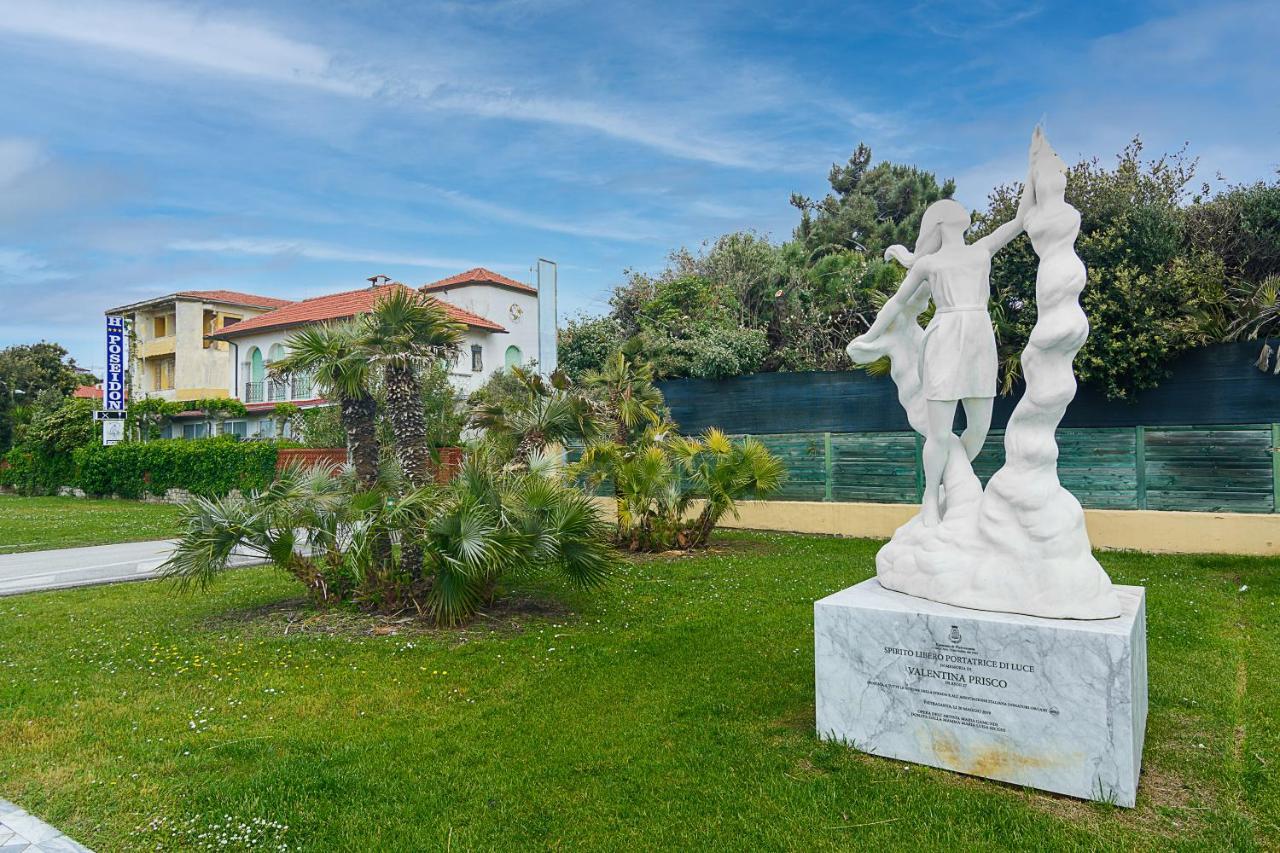 Hotel Poseidon Marina di Pietrasanta Eksteriør bilde