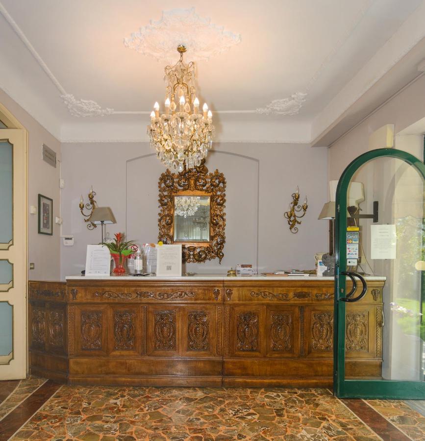 Hotel Poseidon Marina di Pietrasanta Eksteriør bilde