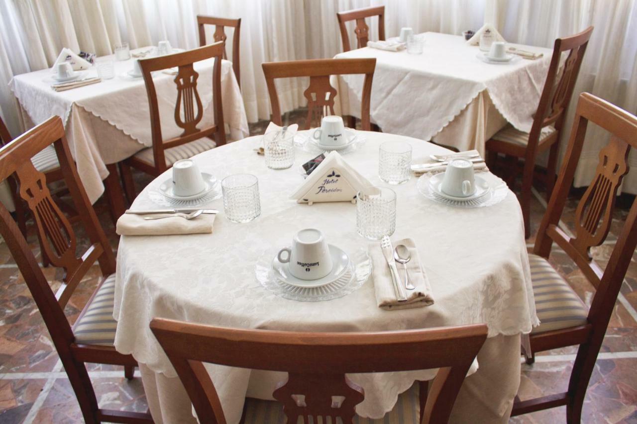 Hotel Poseidon Marina di Pietrasanta Eksteriør bilde